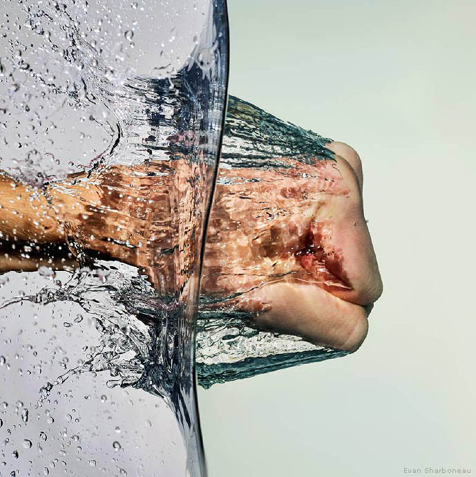 high-speed-water-splash-photography-fist-punch